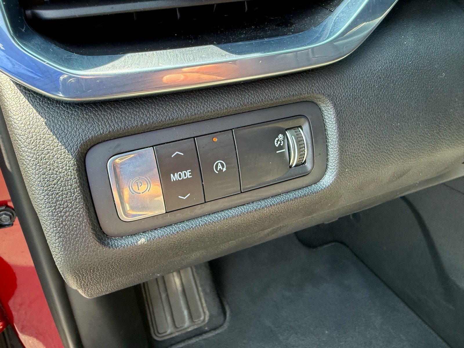 Used 2026 GMC Acadia Elevation w/ Elevation Premium Package FWD image 20