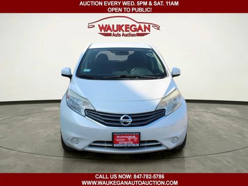 Used 2014 Nissan Versa Note SV w/ Convenience Package FWD image 2