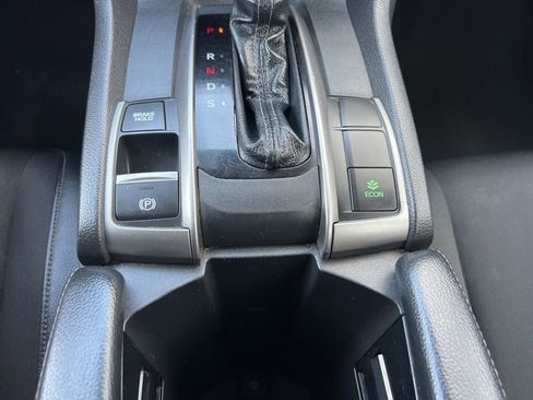 Used 2021 Honda Civic Sport image 40
