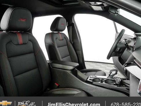 New 2026 Chevrolet Trax RS w/ Sunroof Package image 21