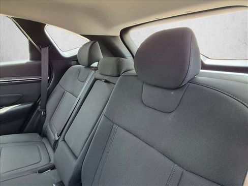 Used 2023 Hyundai Tucson SE AWD/4WD image 12