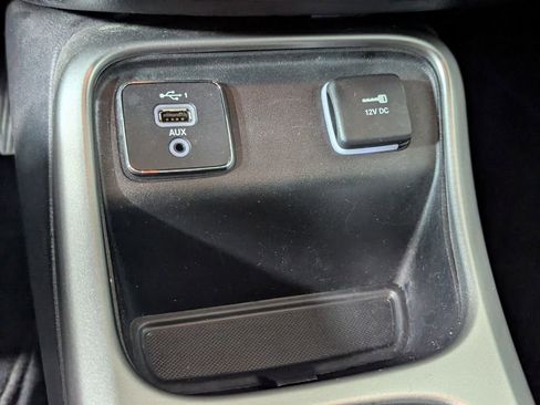 Used 2020 Jeep Compass Latitude FWD image 23