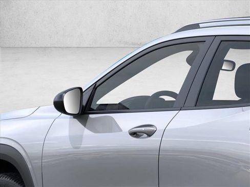New 2026 Chevrolet Trax ACTIV FWD image 12