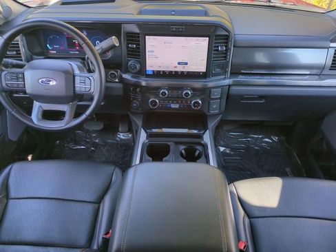 Used 2025 Ford F350 Lariat w/ Lariat Ultimate Package image 17