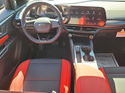 New 2026 Chevrolet Equinox EV RS image 15