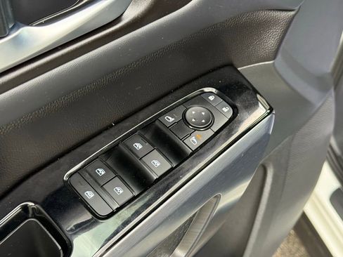 Certified 2023 Nissan Pathfinder SL w/ SL Premium Package AWD/4WD image 24