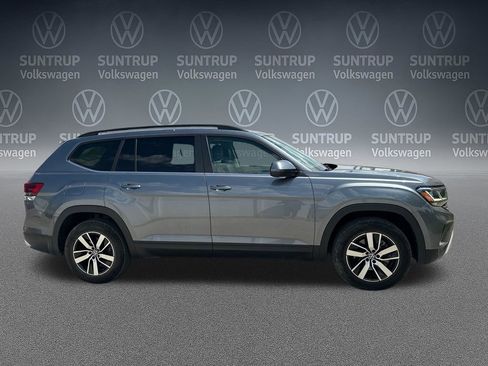 Used 2022 Volkswagen Atlas SE AWD/4WD image 3