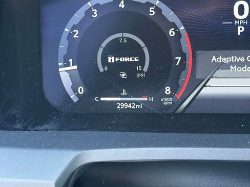 Used 2024 Toyota Tacoma TRD Off-Road AWD/4WD image 28