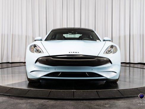 New 2025 Karma Revero Luxury image 3