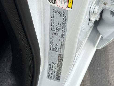 Used 2024 RAM 1500 Big Horn image 31