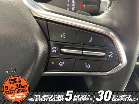 Certified 2025 Chevrolet Equinox LT w/ Convenience Package II AWD/4WD image 28