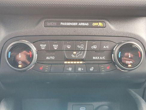 Used 2022 Ford Bronco Sport Outer Banks w/ Tech Package image 21