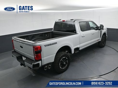 Used 2026 Ford F250 Lariat w/ Tremor Off-Road Package AWD/4WD image 46