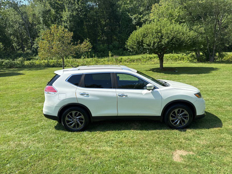 Used 2016 Nissan Rogue SL AWD/4WD image 24