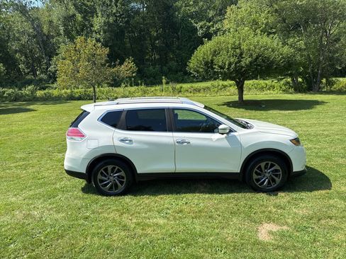 Used 2016 Nissan Rogue SL AWD/4WD image 24