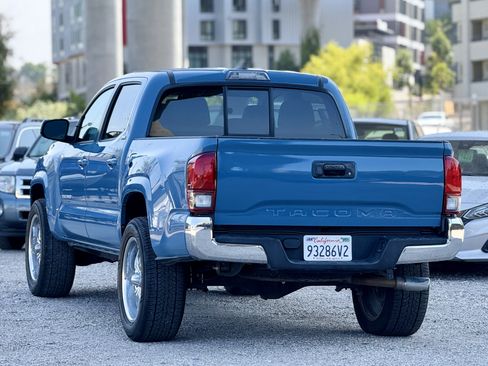 Used 2019 Toyota Tacoma SR5 RWD image 15
