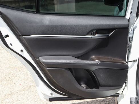 Used 2023 Toyota Camry XSE FWD image 31