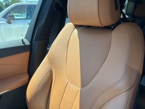 Used 2019 BMW X5 xDrive40i w/ Premium Package 2 AWD/4WD image 19