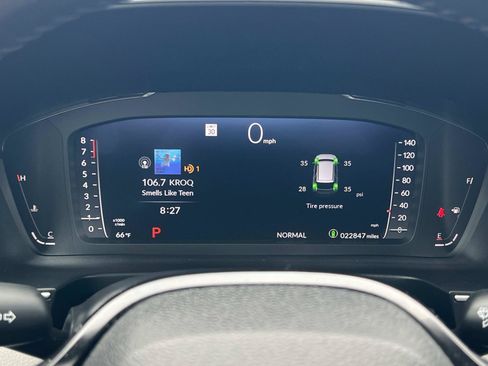 Certified 2023 Honda Pilot Elite image 12