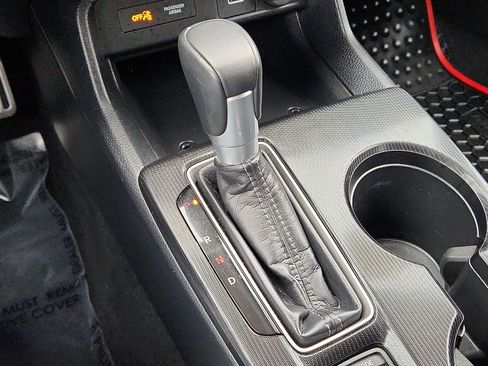 Used 2024 Honda Civic Sport image 14