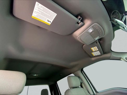 Used 2018 Ford F150 XLT RWD image 14