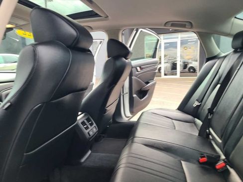 Used 2022 Honda Accord Touring image 24