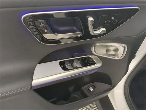 Used 2026 Mercedes-Benz GLC 300 4MATIC image 17