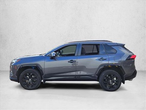 Used 2024 Toyota RAV4 SE AWD/4WD image 4