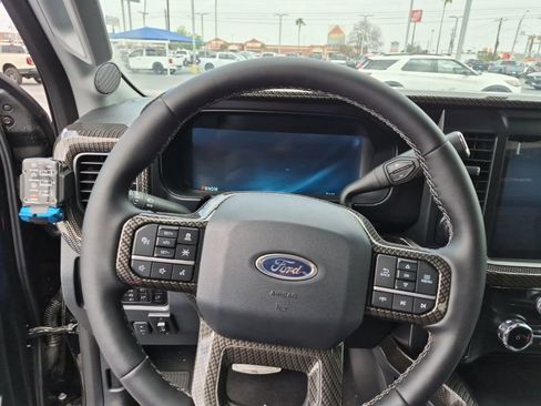 New 2025 Ford F250 Lariat w/ Lariat Ultimate Package AWD/4WD image 9