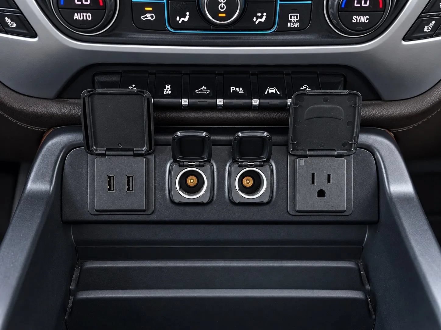 Used 2018 GMC Sierra 1500 SLT w/ SLT Premium Package AWD/4WD image 25