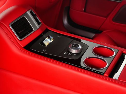 Used 2014 Aston Martin Rapide S image 30