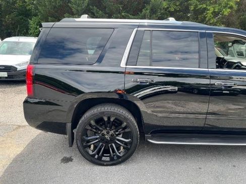 Used 2017 Chevrolet Tahoe Premier AWD/4WD image 8