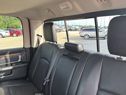 Used 2017 RAM 1500 Laramie AWD/4WD image 42