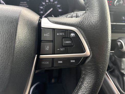 Certified 2024 Toyota Sienna XLE image 17