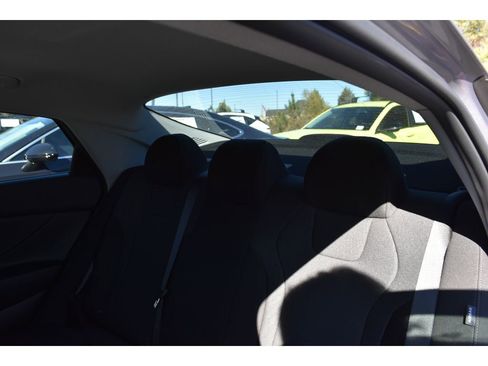 New 2026 Hyundai Elantra SE image 28