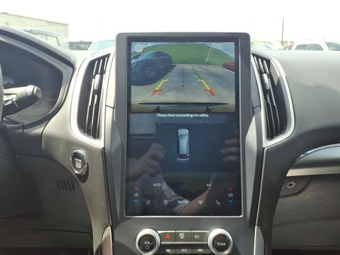 Used 2022 Ford Edge SEL w/ Convenience Package AWD/4WD image 16