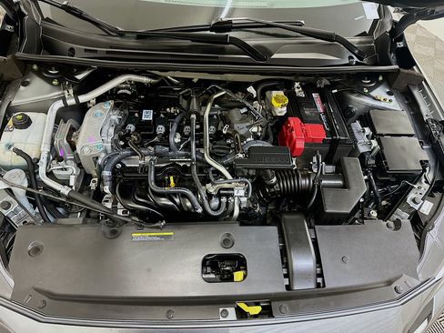 Used 2025 Nissan Sentra SV FWD image 33