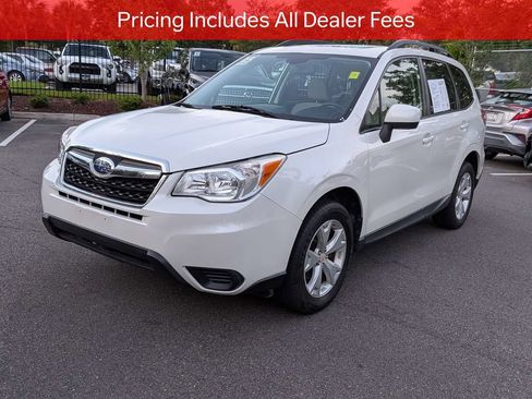 Used 2015 Subaru Forester 2.5i Premium w/ All-Weather Package AWD/4WD image 8
