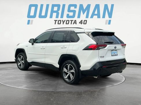 Used 2024 Toyota RAV4 SE w/ Weather & Moonroof Package AWD/4WD image 5