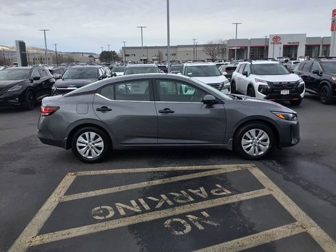 New 2025 Nissan Sentra S image 7