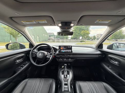 Used 2023 Honda HR-V EX-L image 15