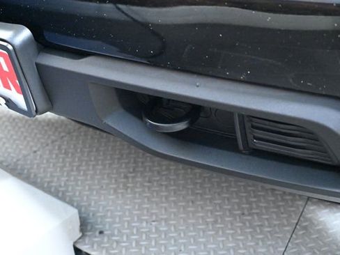 Used 2022 Chevrolet Silverado 1500 Custom image 20