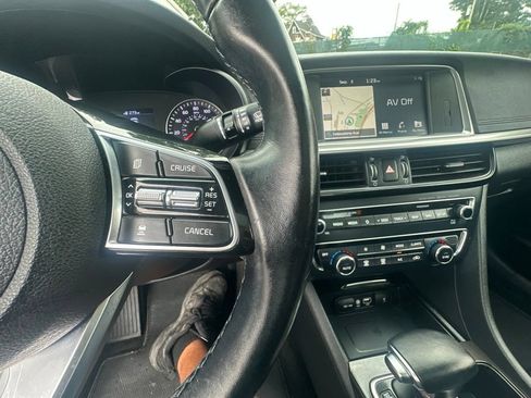 Used 2020 Kia Optima Premium FWD image 15