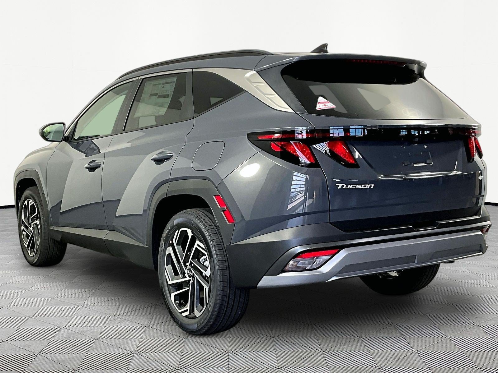 New 2026 Hyundai Tucson SEL Plus AWD/4WD image 4