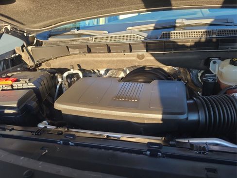 Used 2021 GMC Yukon XL Denali w/ Denali Premium Package image 29