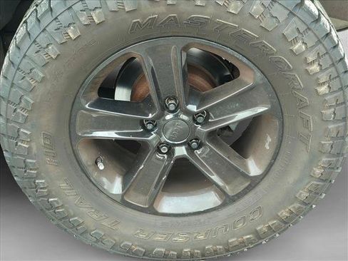Used 2013 Jeep Wrangler Unlimited Sport AWD/4WD image 16