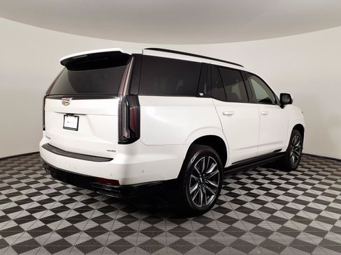 Used 2022 Cadillac Escalade Sport w/ Touring Package AWD/4WD image 4