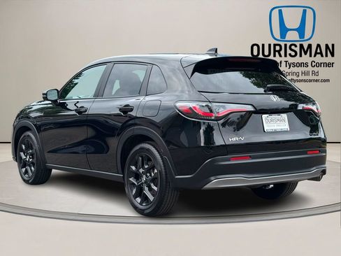 Used 2025 Honda HR-V Sport image 4