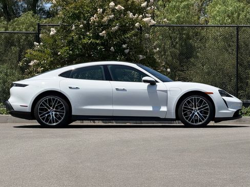 Certified 2024 Porsche Taycan RWD image 8