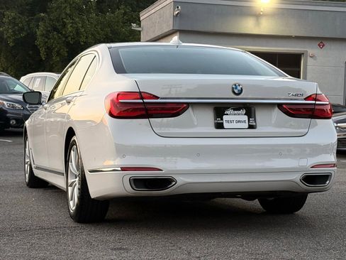 Used 2016 BMW 740i RWD image 3